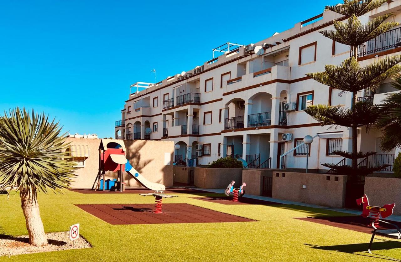 Casa Flania, Seaview, 2-Bedroom, 2-Bathroom 阿利坎特 外观 照片