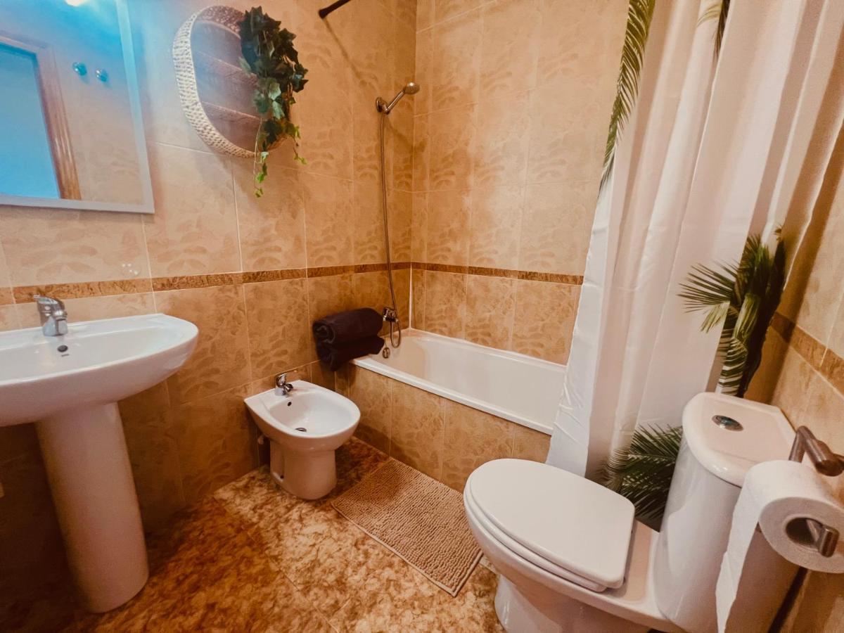 Casa Flania, Seaview, 2-Bedroom, 2-Bathroom 阿利坎特 外观 照片